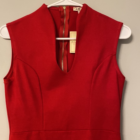 Red dress - Picture 2 of 3